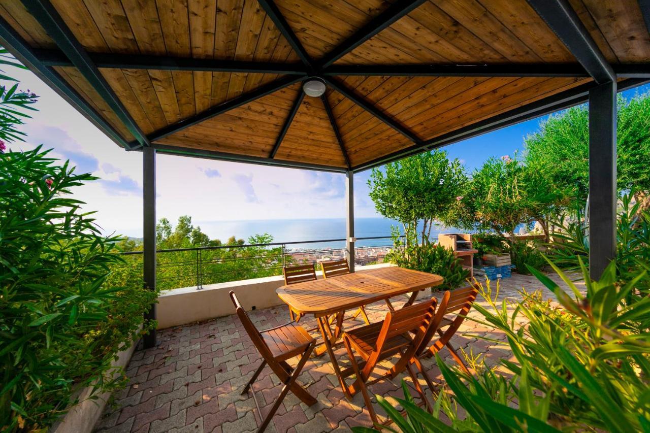 Marenetto Apartments Чефалу Экстерьер фото